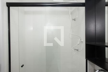 Banheiro de apartamento para alugar com 1 quarto, 24m² em Vila Clementino, São Paulo