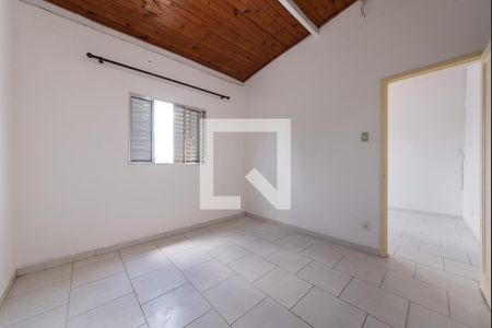 Quarto 1 de apartamento para alugar com 2 quartos, 59m² em Centro Alto, Ribeirão Pires