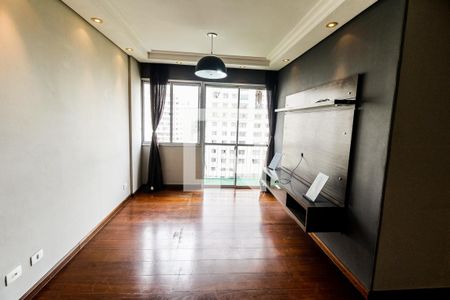 Sala  de apartamento para alugar com 3 quartos, 84m² em Jardim Londrina, São Paulo