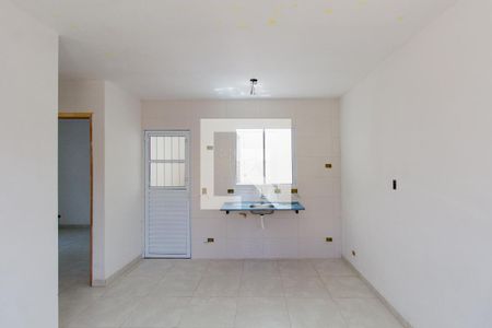 Sala e Cozinha Integrada de apartamento à venda com 2 quartos, 41m² em Vila Nhocuné, São Paulo