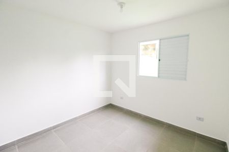 Quarto 1 de casa de condomínio para alugar com 2 quartos, 50m² em Jardim Vazani, São Paulo