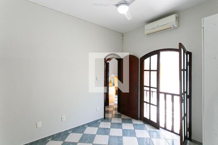 Suíte 1 de casa para alugar com 3 quartos, 220m² em Vila Aricanduva, São Paulo