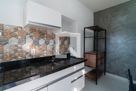 Cozinha de kitnet/studio para alugar com 1 quarto, 24m² em Vila Fachini, São Paulo