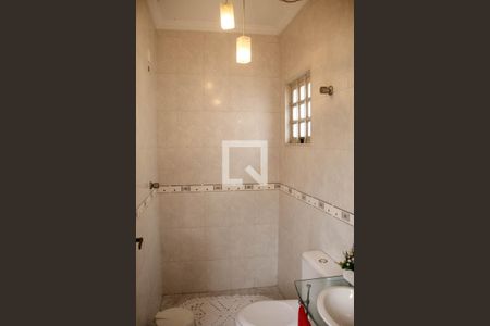 Casa de condomínio à venda com 260m², 3 quartos e 3 vagas Casa de condomínio à venda com 260m², 3 quartos e 3 vagasLavabo