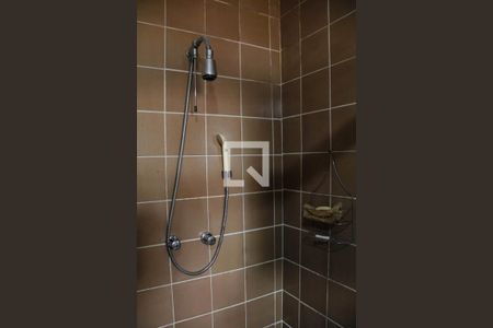 Casa de condomínio à venda com 260m², 3 quartos e 3 vagas Casa de condomínio à venda com 260m², 3 quartos e 3 vagasBanheiro da Suíte