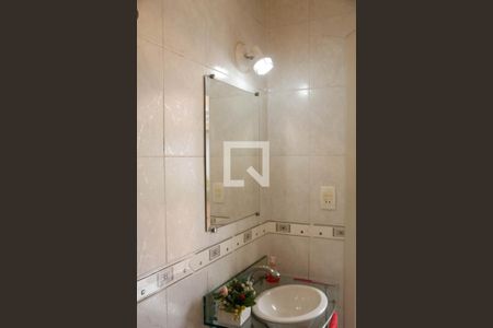 Casa de condomínio à venda com 260m², 3 quartos e 3 vagas Casa de condomínio à venda com 260m², 3 quartos e 3 vagasLavabo