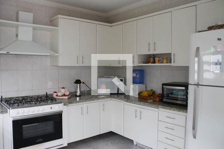 Casa de condomínio à venda com 260m², 3 quartos e 3 vagas Casa de condomínio à venda com 260m², 3 quartos e 3 vagasCozinha