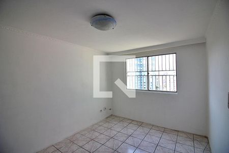 Sala de apartamento para alugar com 2 quartos, 56m² em Santa Terezinha, São Bernardo do Campo