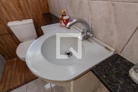 Lavabo de casa para alugar com 3 quartos, 430m² em Paraisópolis, São Paulo