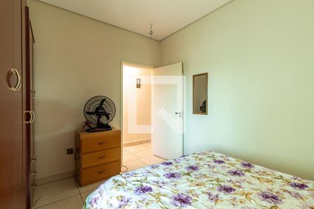 Casa 1 - Quarto 1 de casa para alugar com 2 quartos, 340m² em Jardim Bom Clima, Guarulhos