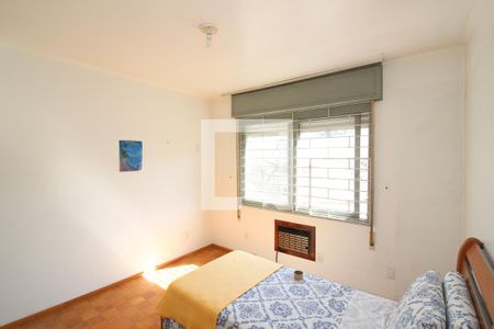 Quarto de apartamento à venda com 1 quarto, 43m² em Teresópolis, Porto Alegre