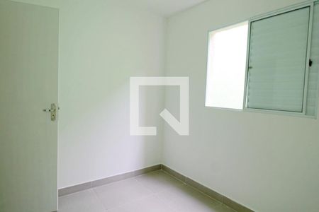 Quarto 2 de apartamento para alugar com 2 quartos, 50m² em Jardim Vazani, São Paulo