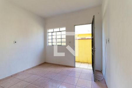 Sala de casa à venda com 1 quarto, 53m² em Vila Carmosina, São Paulo