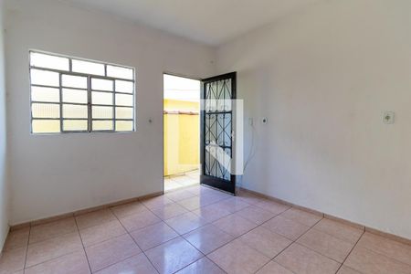 Sala de casa à venda com 1 quarto, 53m² em Vila Carmosina, São Paulo