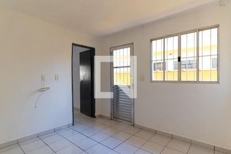 Sala de casa à venda com 1 quarto, 53m² em Vila Carmosina, São Paulo