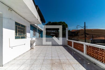 Varanda - Lavanderia de casa para alugar com 1 quarto, 50m² em Jardim Cidália, São Paulo