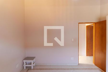 Casa à venda com 200m², 3 quartos e 4 vagas Casa à venda com 200m², 3 quartos e 4 vagasQuarto 01