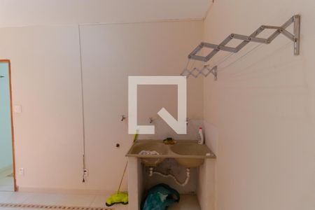 Casa à venda com 200m², 3 quartos e 4 vagas Casa à venda com 200m², 3 quartos e 4 vagasÁrea de Serviço