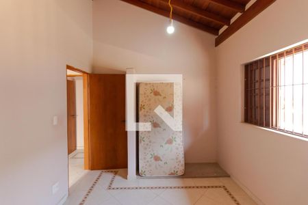 Casa à venda com 200m², 3 quartos e 4 vagas Casa à venda com 200m², 3 quartos e 4 vagasQuarto 01