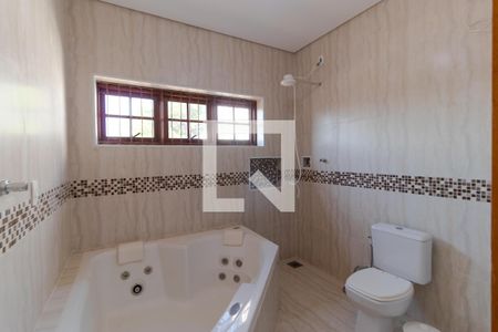 Casa à venda com 200m², 3 quartos e 4 vagas Casa à venda com 200m², 3 quartos e 4 vagasBanheiro da Suíte