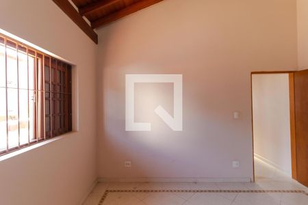 Casa à venda com 200m², 3 quartos e 4 vagas Casa à venda com 200m², 3 quartos e 4 vagasQuarto 02