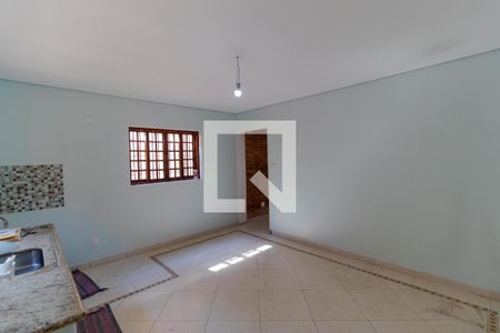 Casa à venda com 200m², 3 quartos e 4 vagas Casa à venda com 200m², 3 quartos e 4 vagasCozinha