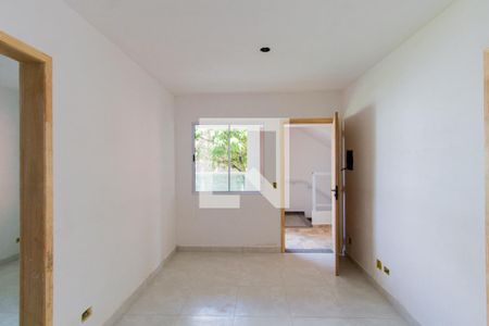 Sala e Cozinha Integrada de apartamento à venda com 2 quartos, 34m² em Vila Nhocuné, São Paulo