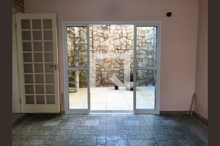 Sala de casa à venda com 3 quartos, 212m² em Jardim Aliança, Guarulhos