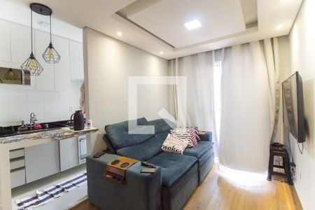 Sala de apartamento à venda com 2 quartos, 48m² em Vila Carmosina, São Paulo