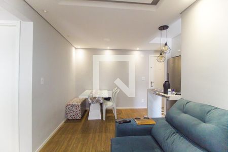 Sala de apartamento à venda com 2 quartos, 48m² em Vila Carmosina, São Paulo