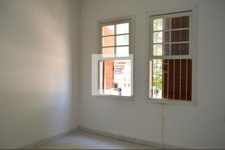 Casa à venda com 180m², 4 quartos e 5 vagasQuarto 1