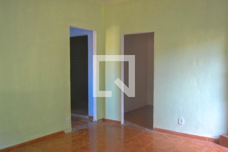 Sala de casa para alugar com 1 quarto, 80m² em Santo Antonio da Prata, Belford Roxo