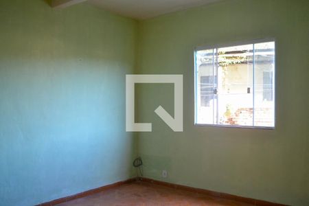 Sala de casa para alugar com 1 quarto, 80m² em Santo Antonio da Prata, Belford Roxo