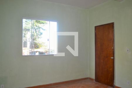 Sala de casa para alugar com 1 quarto, 80m² em Santo Antonio da Prata, Belford Roxo