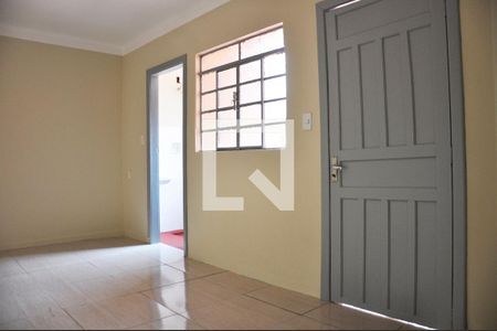 Sala de casa para alugar com 2 quartos, 70m² em Vila Penteado, São Paulo