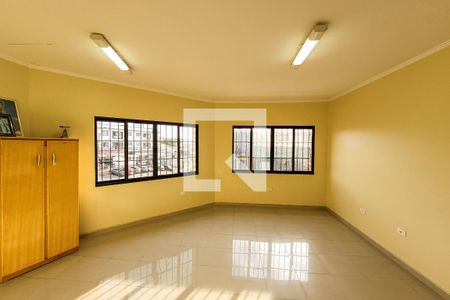 Suíte de casa para alugar com 3 quartos, 100m² em Parque Sao Rafael, São Paulo