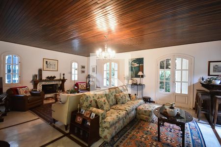 Sala de casa à venda com 4 quartos, 300m² em Fazenda Morumbi, São Paulo