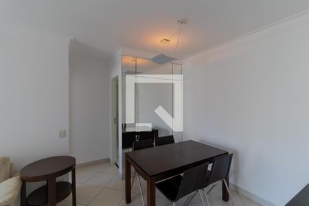 Salas de apartamento para alugar com 1 quarto, 53m² em Cambuí, Campinas