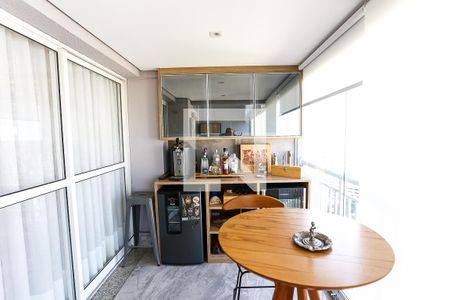 Varanda de apartamento à venda com 3 quartos, 170m² em Vila Suzana, São Paulo