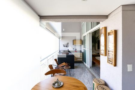 Varanda de apartamento à venda com 3 quartos, 170m² em Vila Suzana, São Paulo