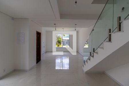 Sala de casa de condomínio para alugar com 3 quartos, 150m² em Jardim Carolina, Jundiaí