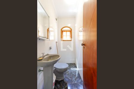 Lavabo de casa à venda com 3 quartos, 180m² em Parque Vitoria, São Paulo