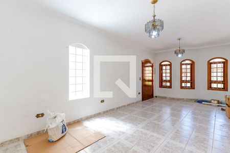 Sala de casa à venda com 3 quartos, 180m² em Parque Vitoria, São Paulo