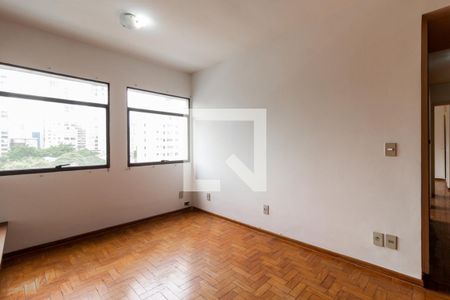 Apartamento para alugar com 70m², 2 quartos e 1 vagaSala