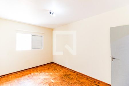 Quarto 1 de casa para alugar com 2 quartos, 140m² em Chácara Santo Antônio (zona Sul), São Paulo