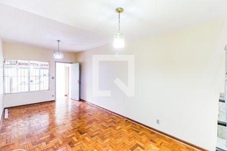 Sala de casa para alugar com 2 quartos, 140m² em Chácara Santo Antônio (zona Sul), São Paulo