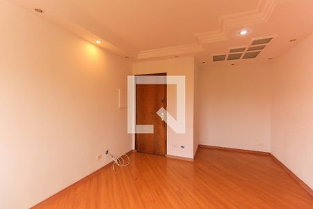 Sala de apartamento à venda com 3 quartos, 80m² em Vila Cláudia, São Paulo