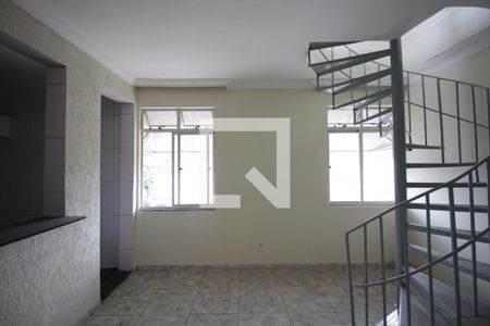 Sala de apartamento à venda com 3 quartos, 102m² em Santa Mônica, Belo Horizonte