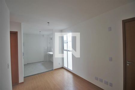 Sala de apartamento para alugar com 2 quartos, 40m² em Barro Vermelho, São Gonçalo