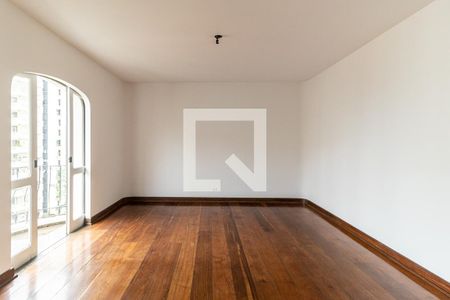 Sala de apartamento para alugar com 4 quartos, 130m² em Higienópolis, São Paulo